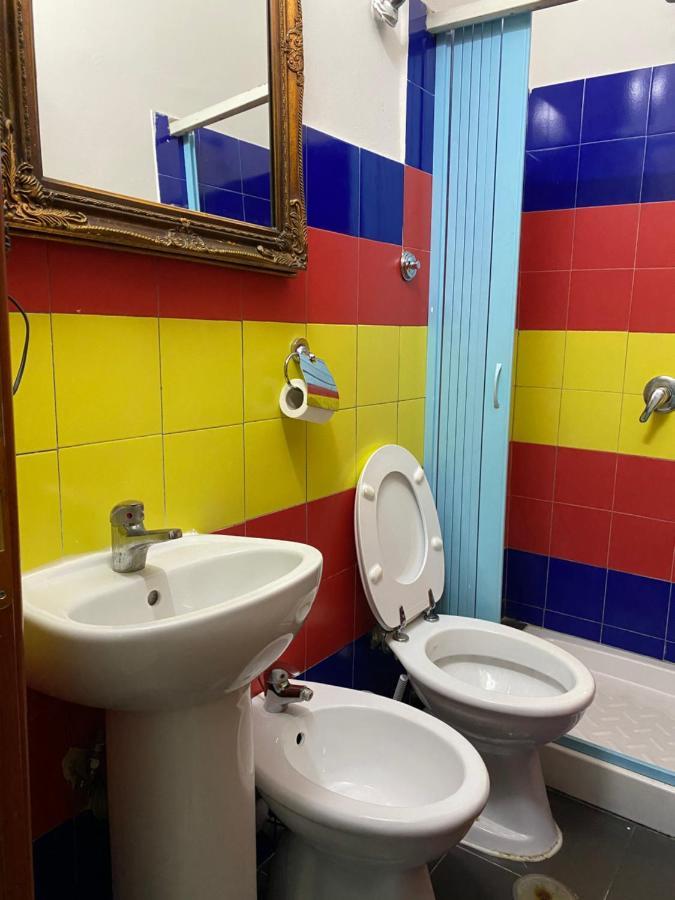 Dhali - Roma Affittacamere Buitenkant foto
